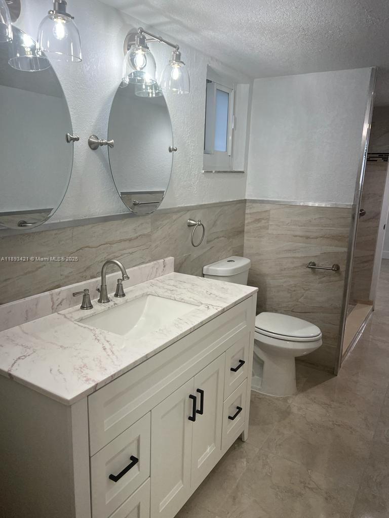 TERRAZAS DEL SOL CONDO - Residential Lease