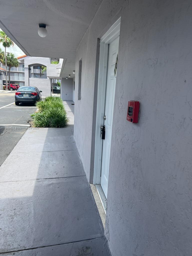 TERRAZAS DEL SOL CONDO - Residential Lease
