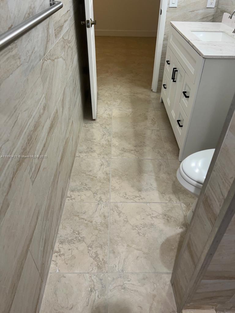 TERRAZAS DEL SOL CONDO - Residential Lease