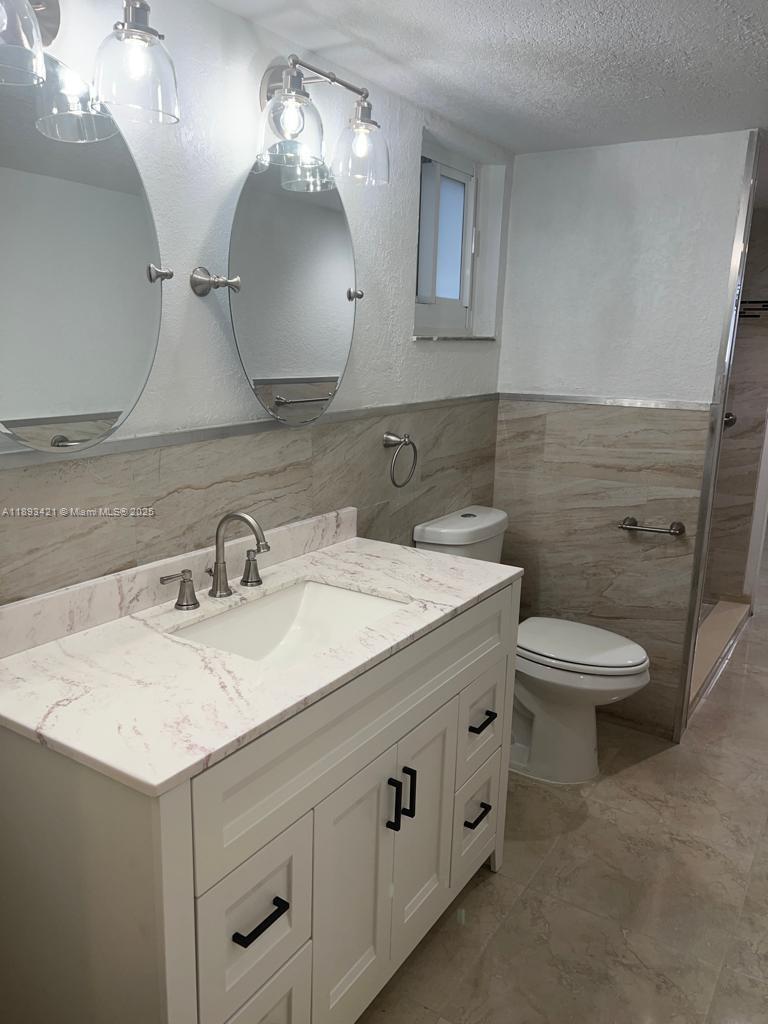 TERRAZAS DEL SOL CONDO - Residential Lease