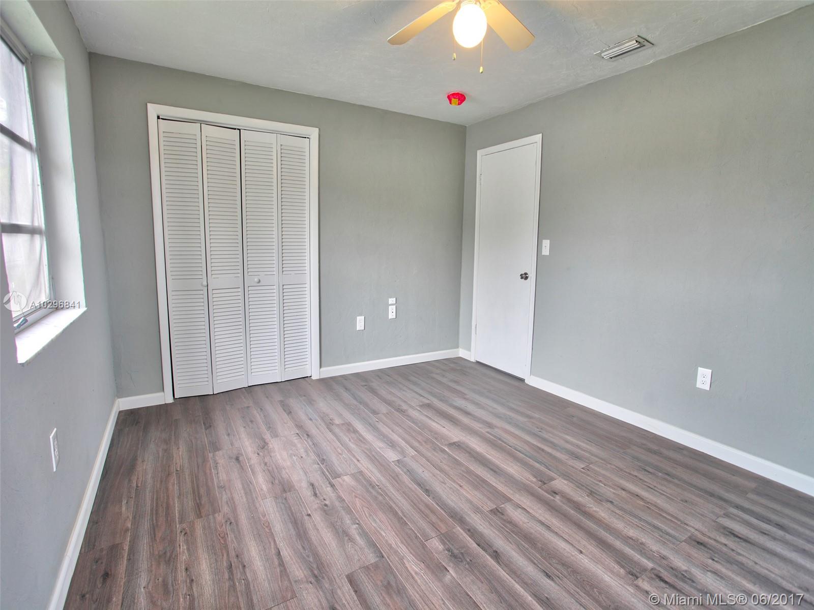 VENETIAN GARDEN REV - Residential