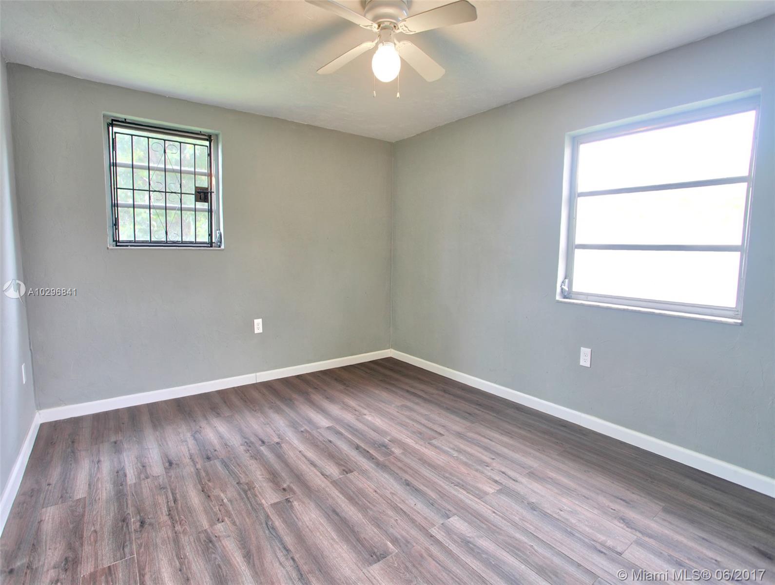 VENETIAN GARDEN REV - Residential