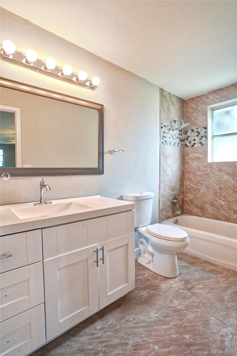 VENETIAN GARDEN REV - Residential