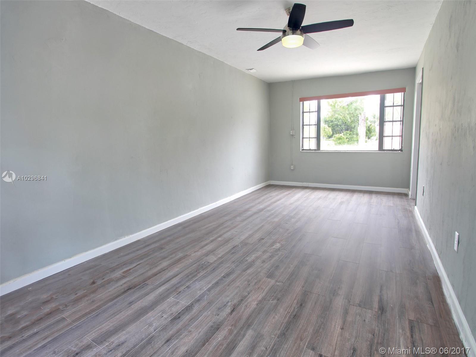 VENETIAN GARDEN REV - Residential