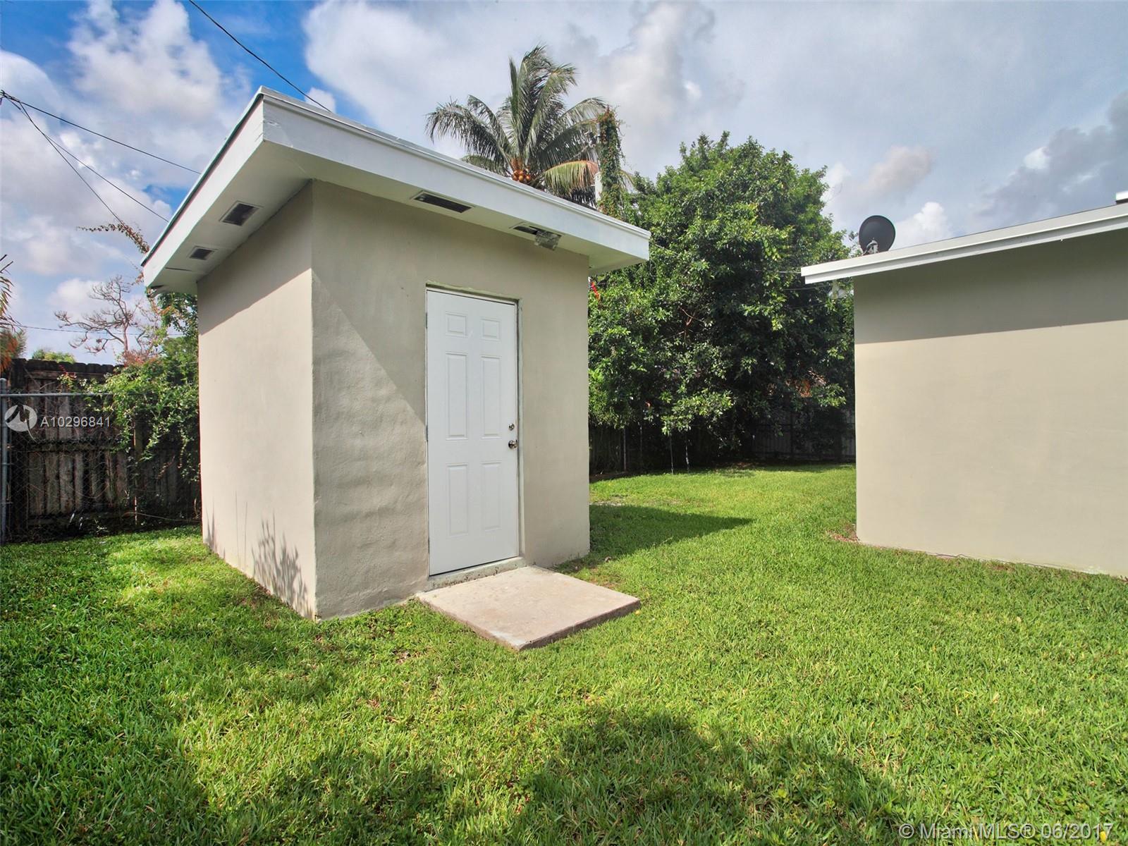 VENETIAN GARDEN REV - Residential