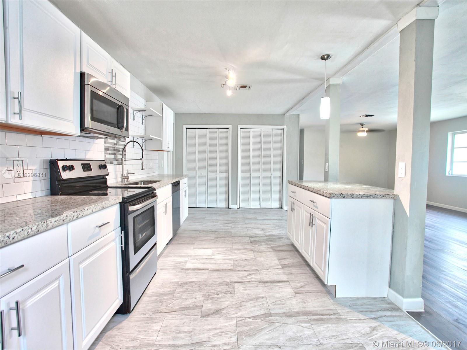 VENETIAN GARDEN REV - Residential