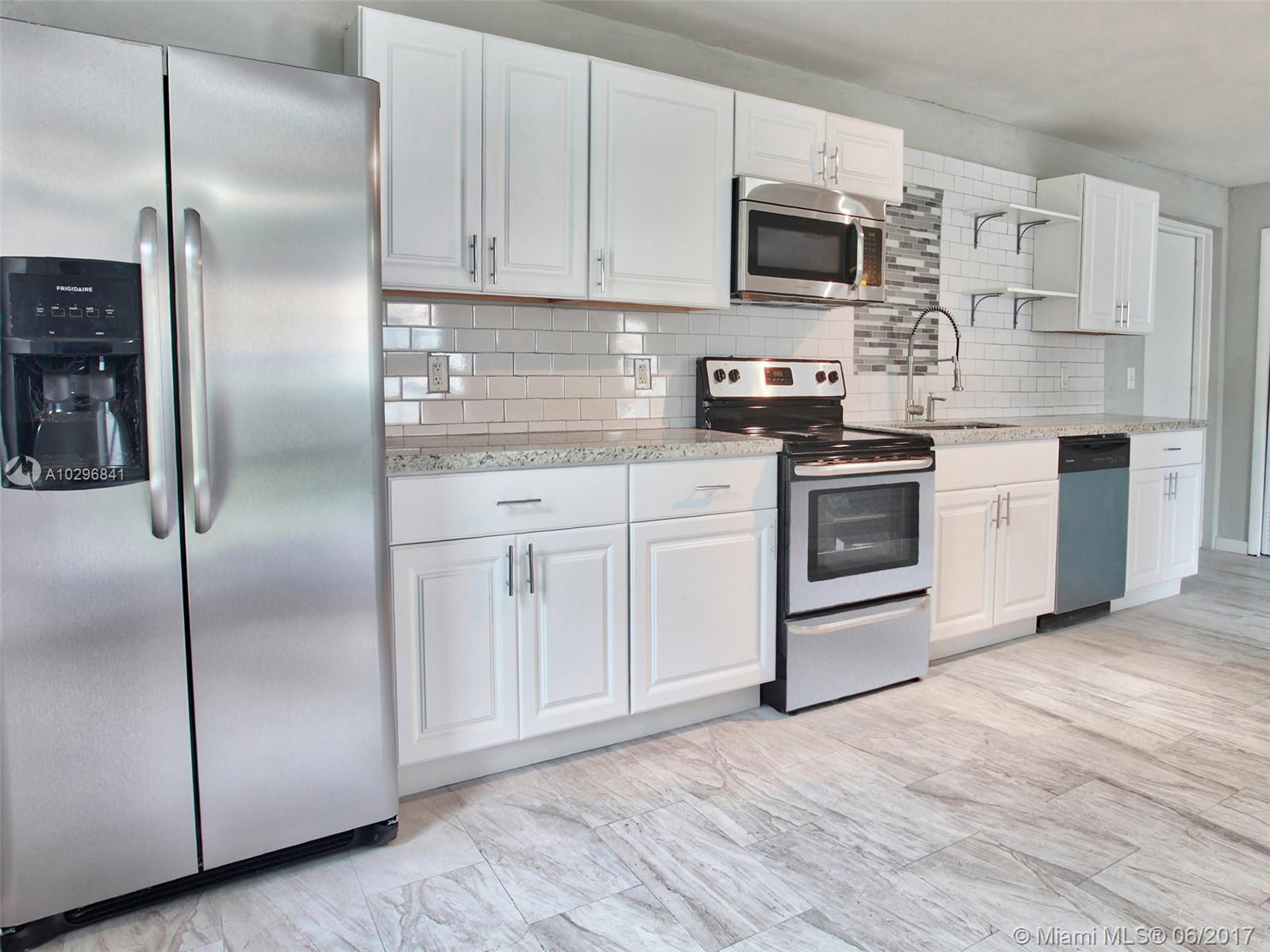 VENETIAN GARDEN REV - Residential