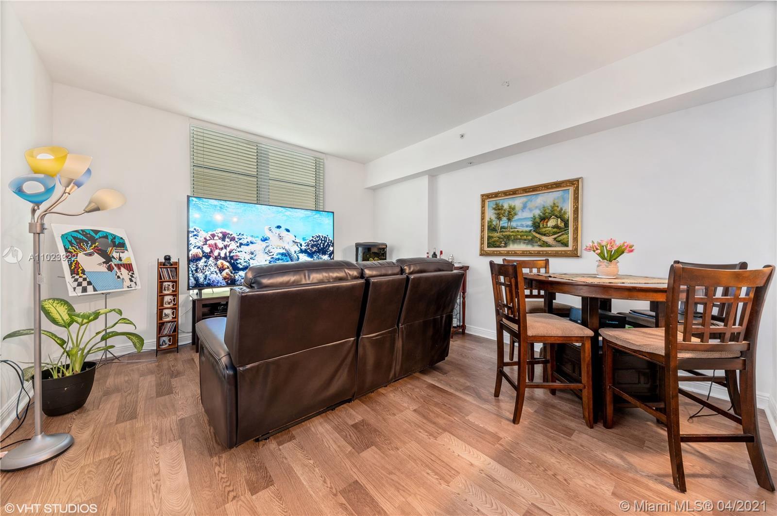 CASA COSTA CONDO - Residential