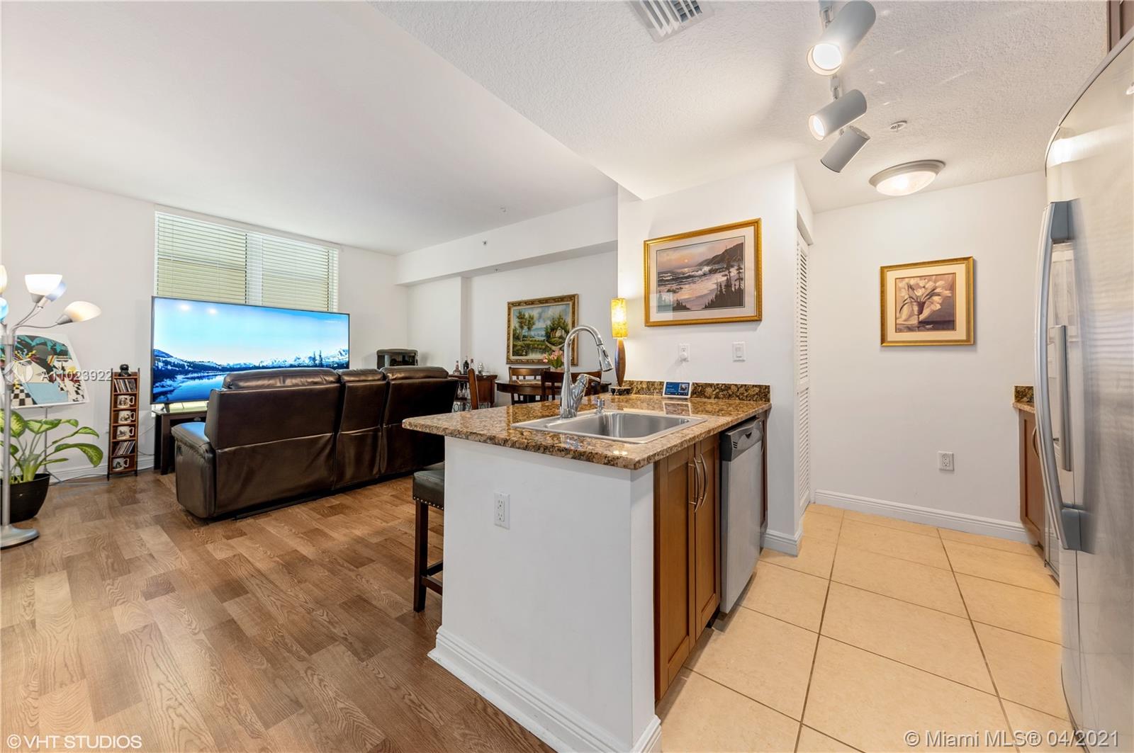 CASA COSTA CONDO - Residential