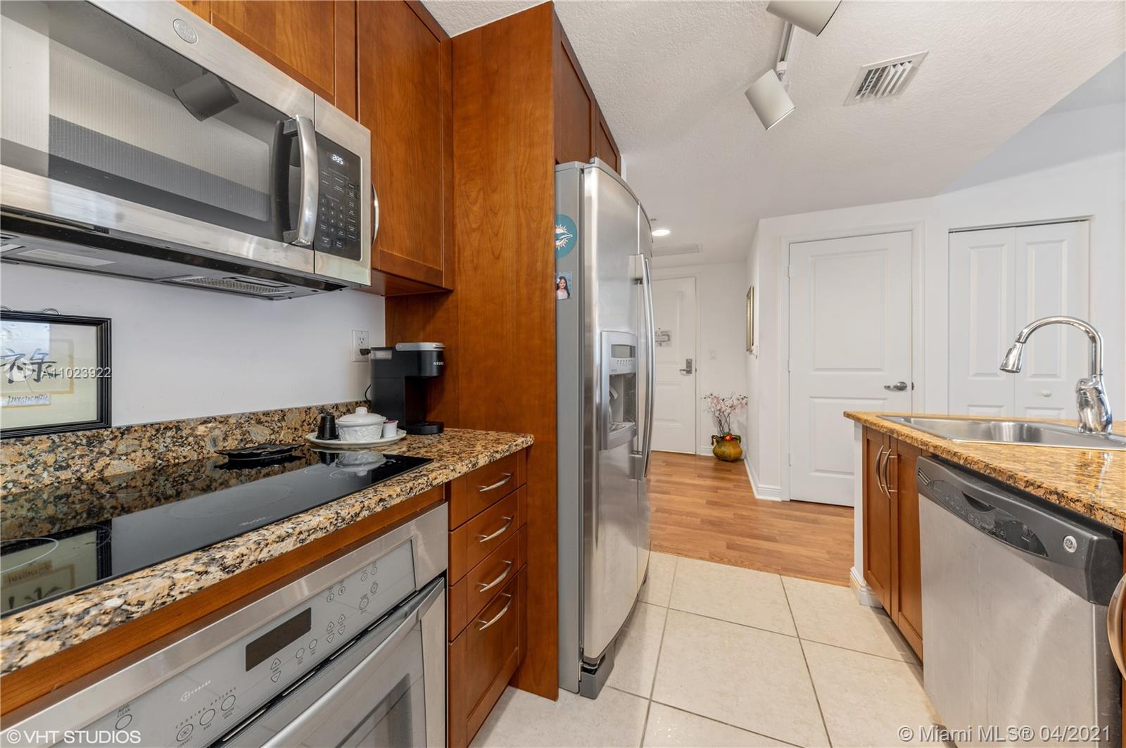 CASA COSTA CONDO - Residential