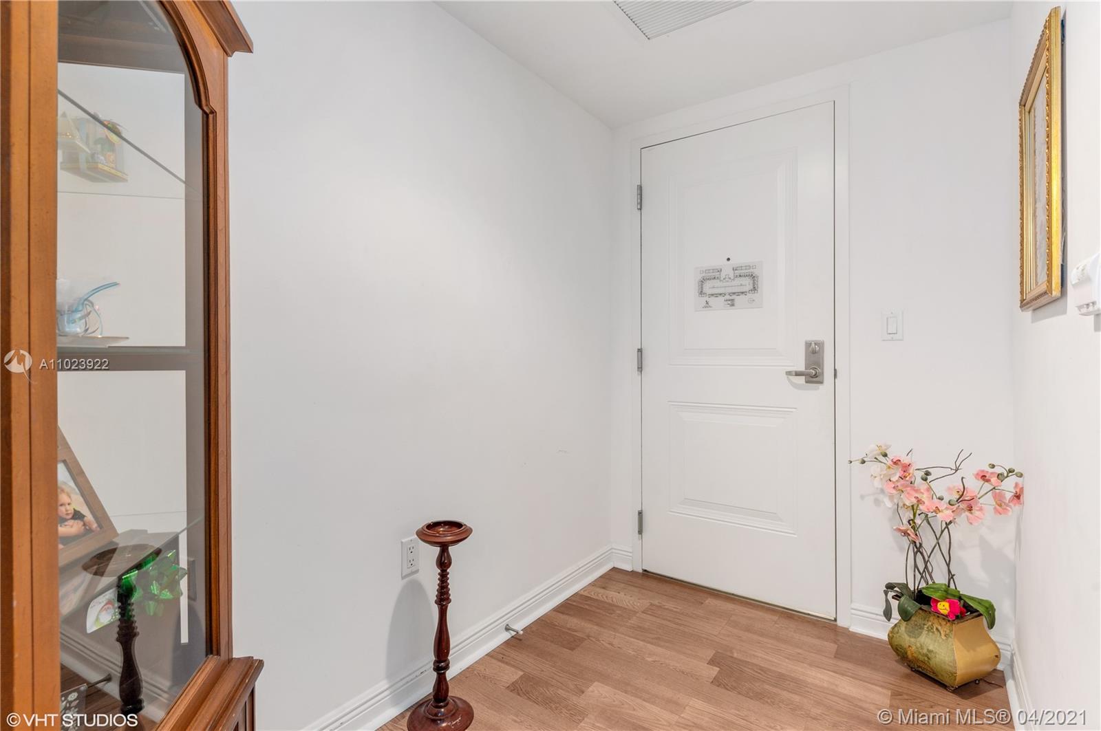 CASA COSTA CONDO - Residential