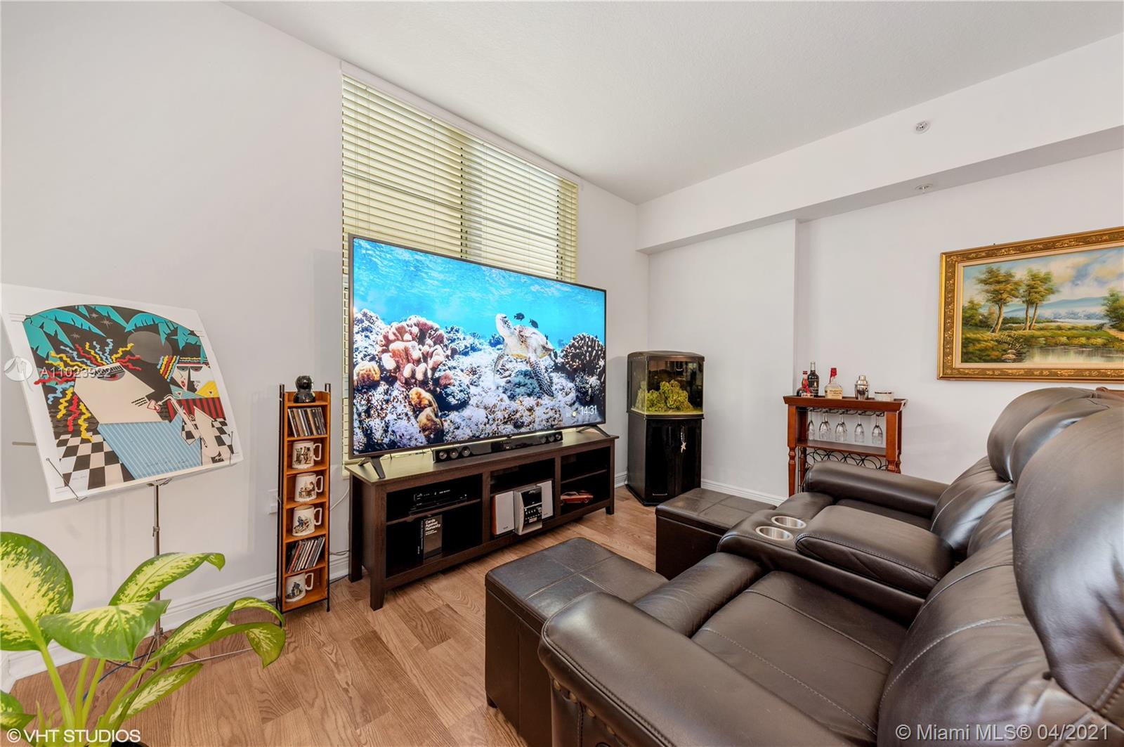 CASA COSTA CONDO - Residential