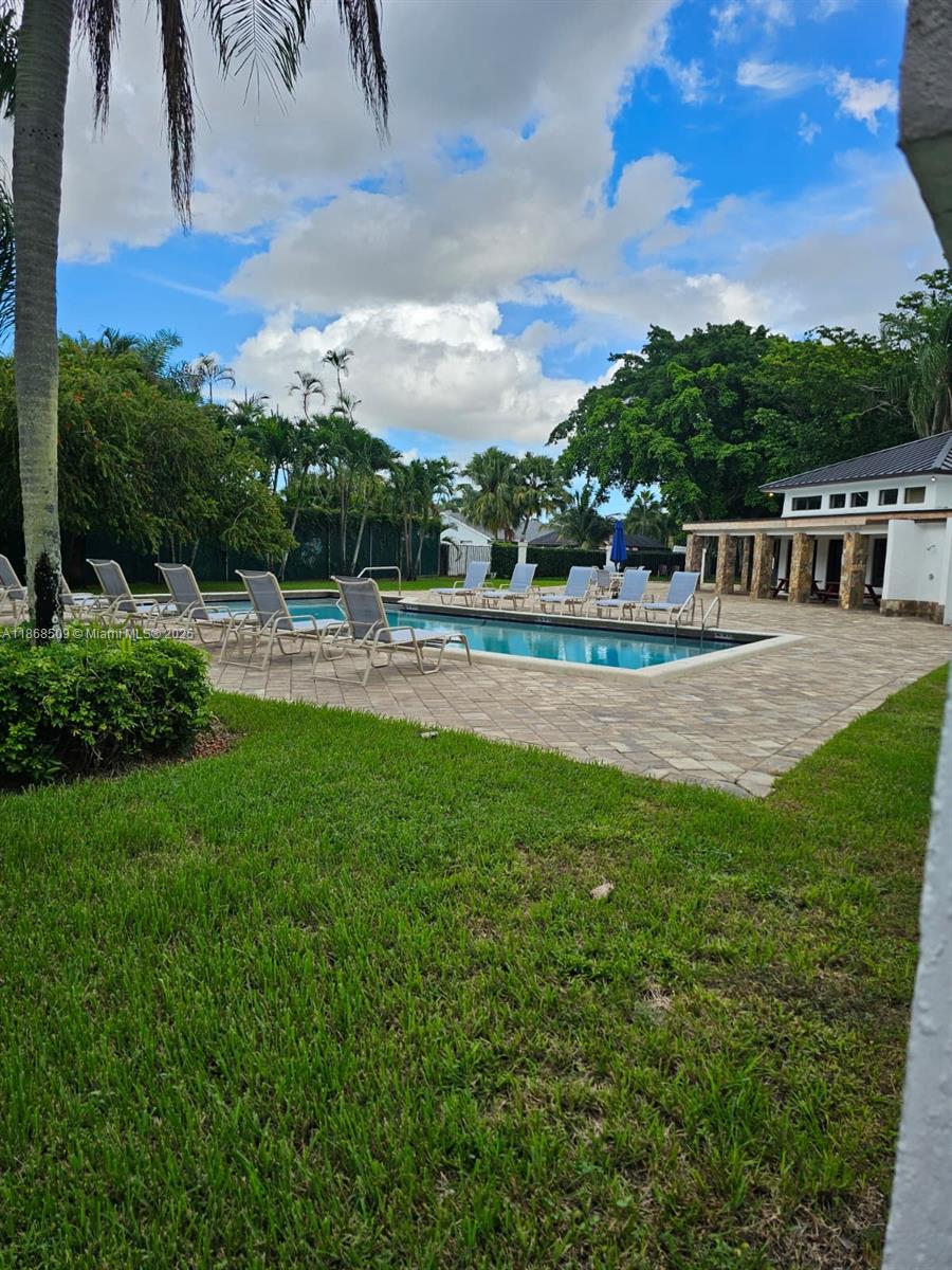 BOCA FONTANA PH 1 - Residential Lease