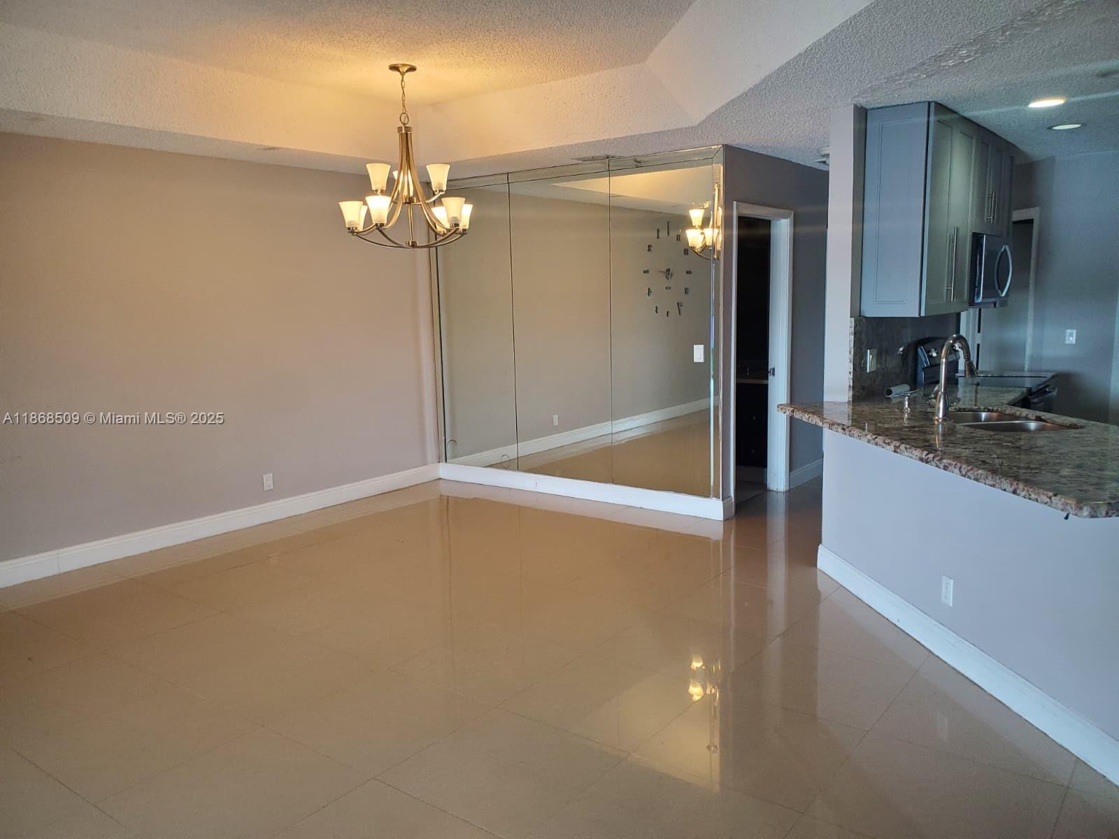 BOCA FONTANA PH 1 - Residential Lease