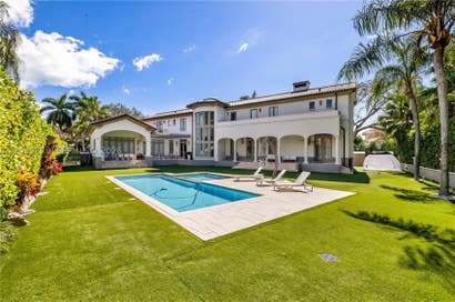 165 Paloma Dr Coral Gables FL 33143