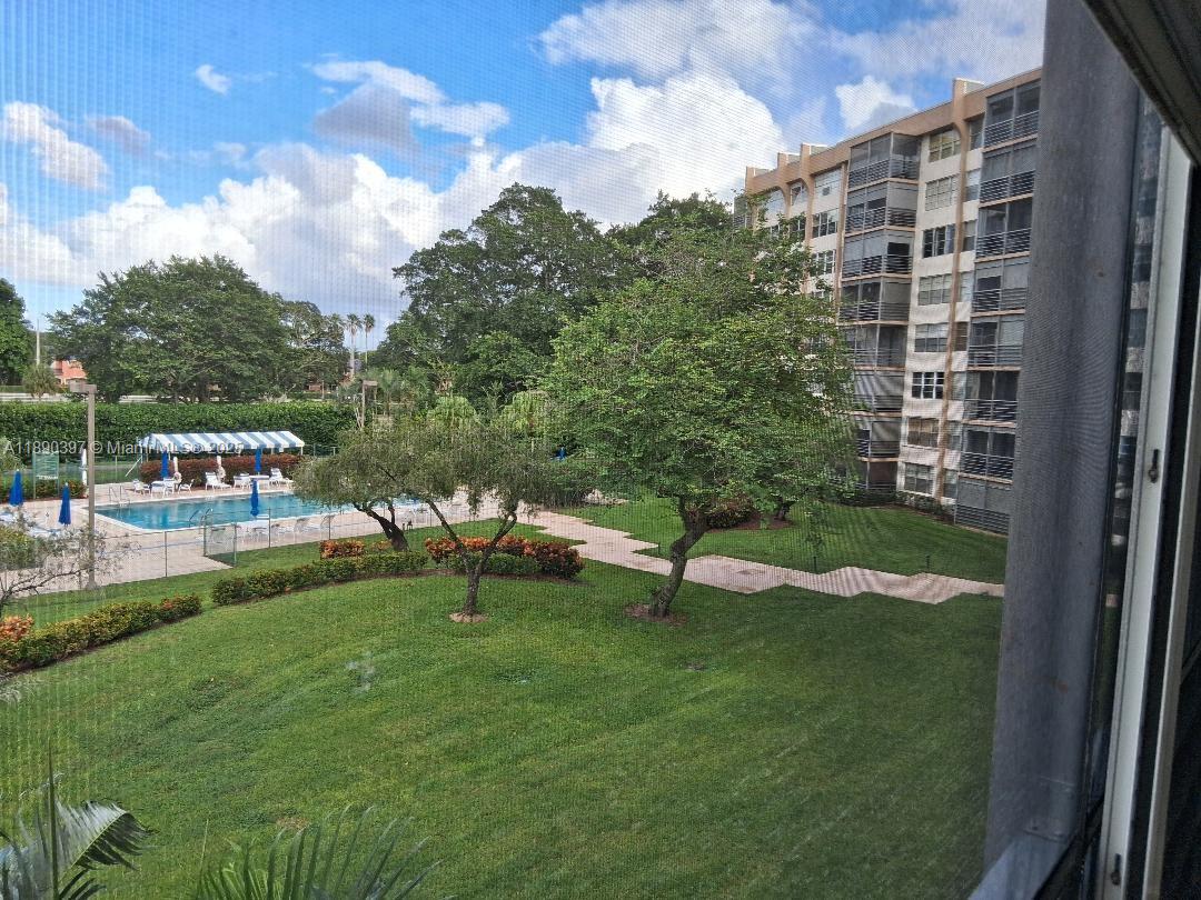 PARK PLACE CONDOMINIUM NO - Residential