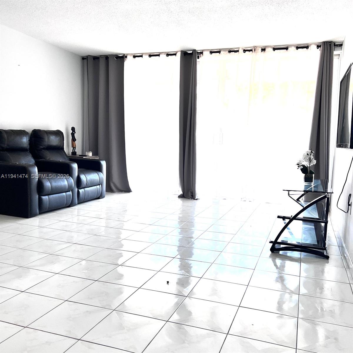 JADE WINDS GROUP ALLAMAND - Residential