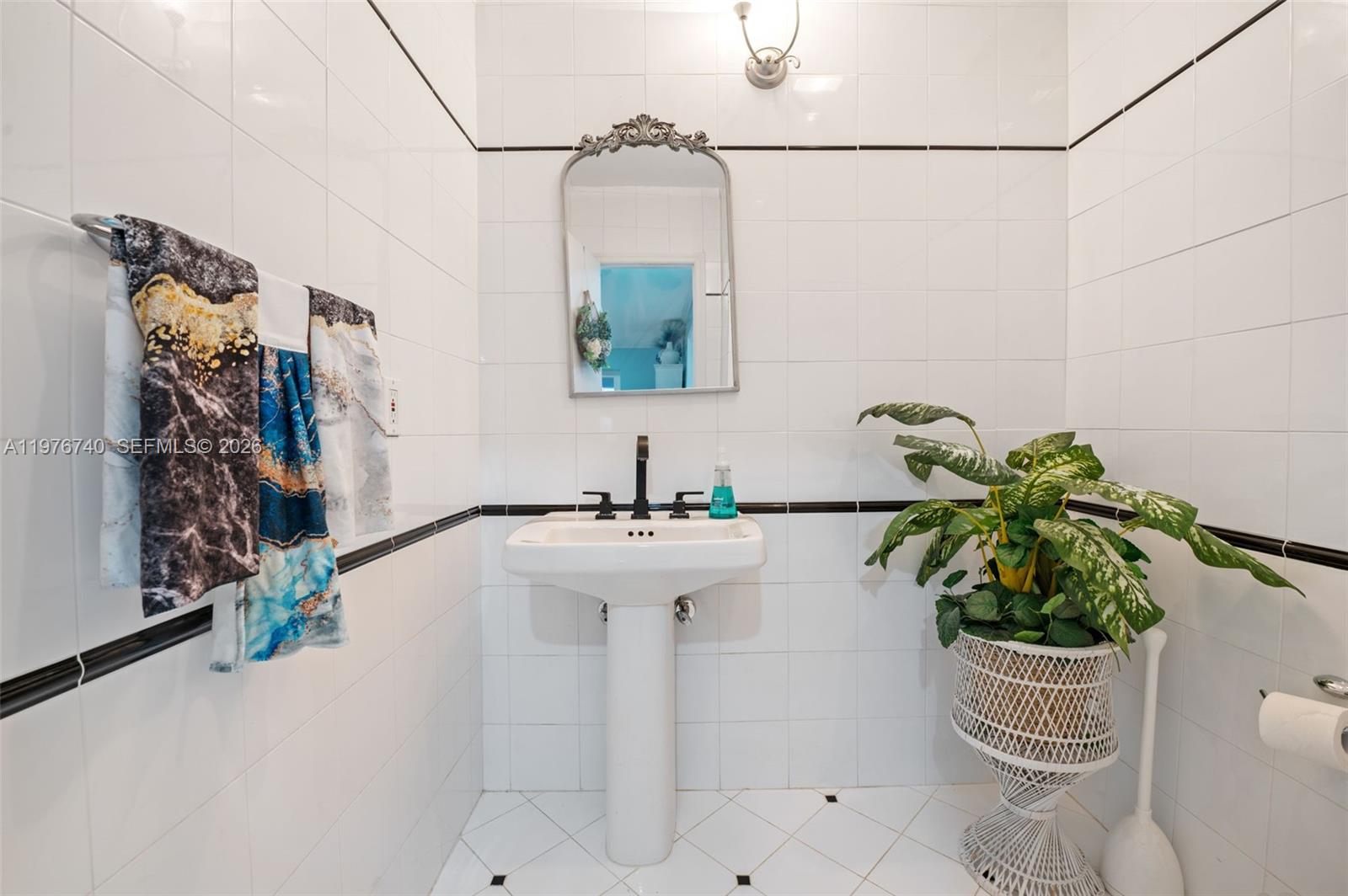 WEST CHERRY GROVE - Residential