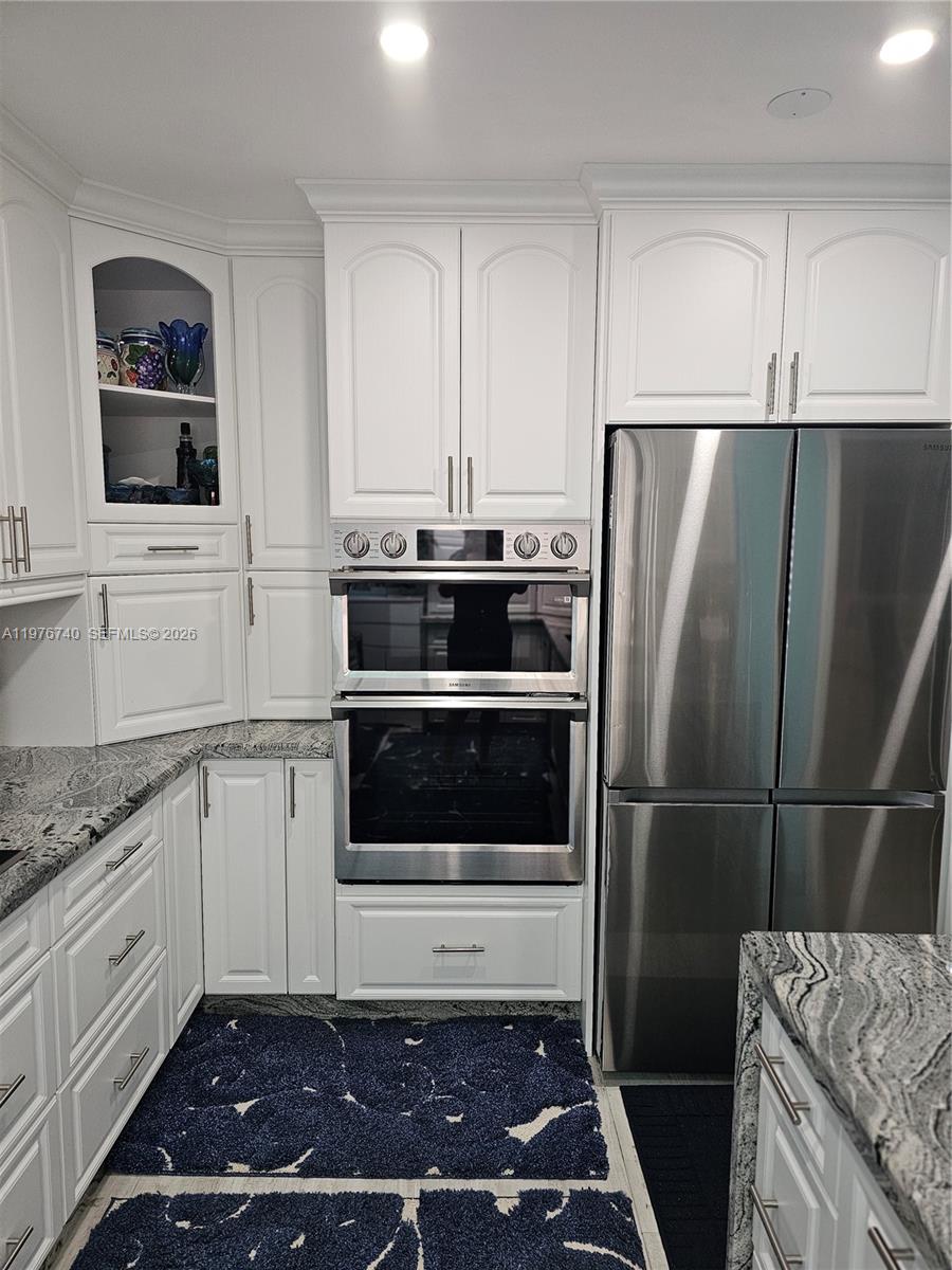 WEST CHERRY GROVE - Residential