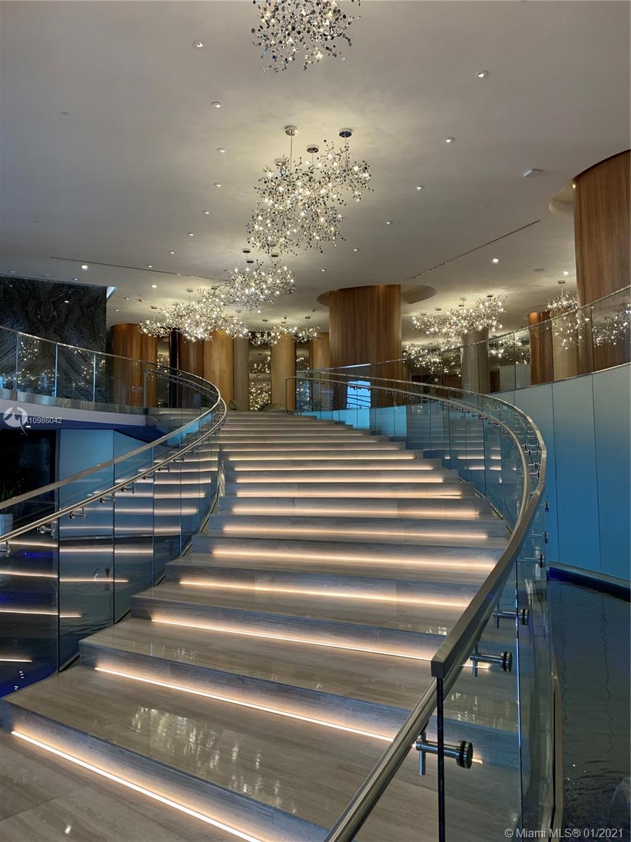 ARIA ON THE BAY CONDO - Residential Lease