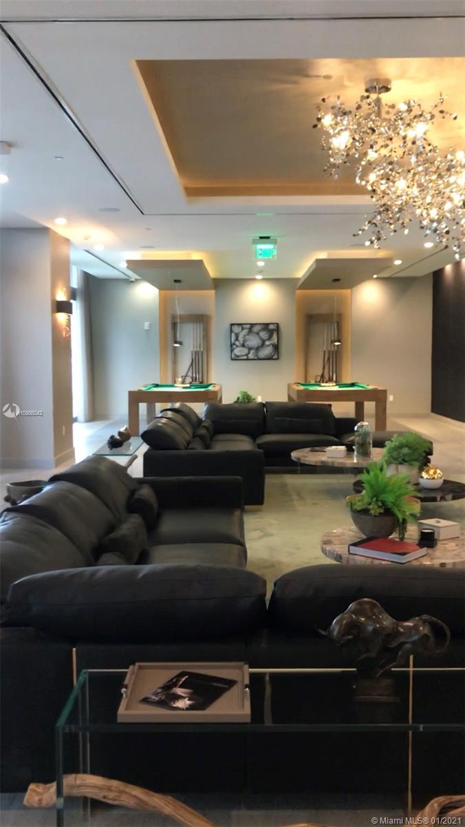 ARIA ON THE BAY CONDO - Residential Lease