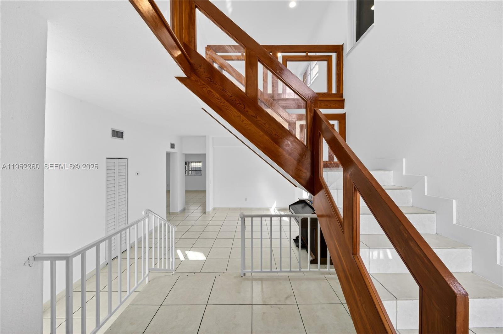 DELGADO SUB - Residential