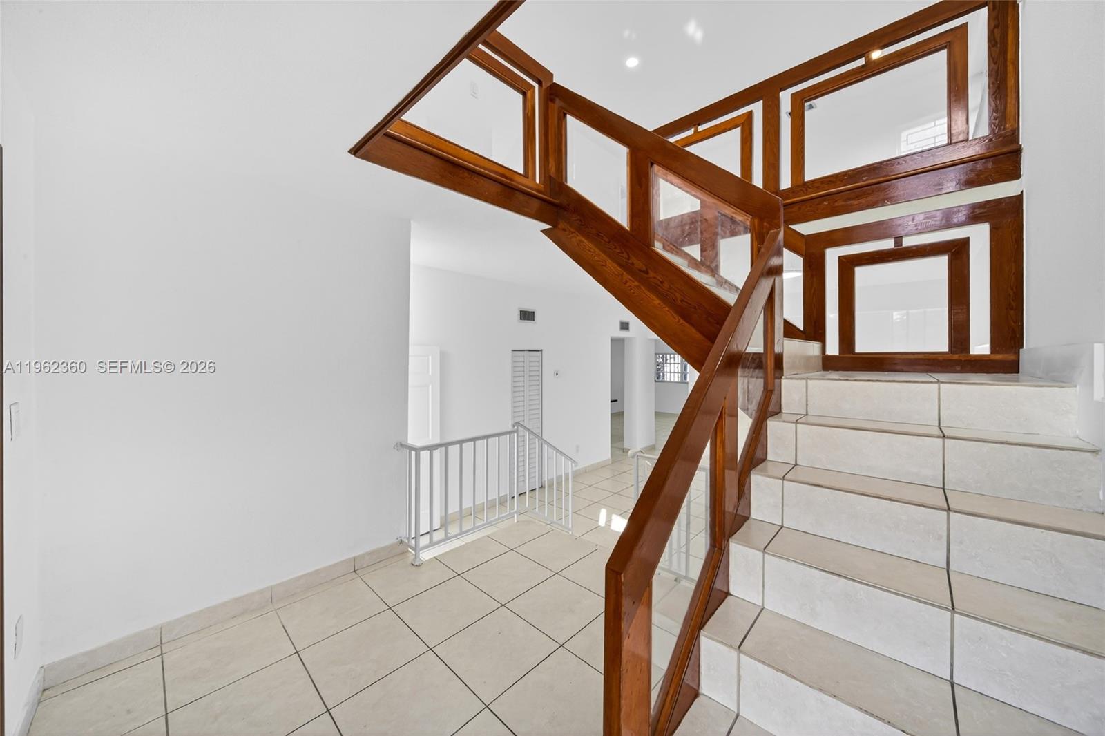 DELGADO SUB - Residential