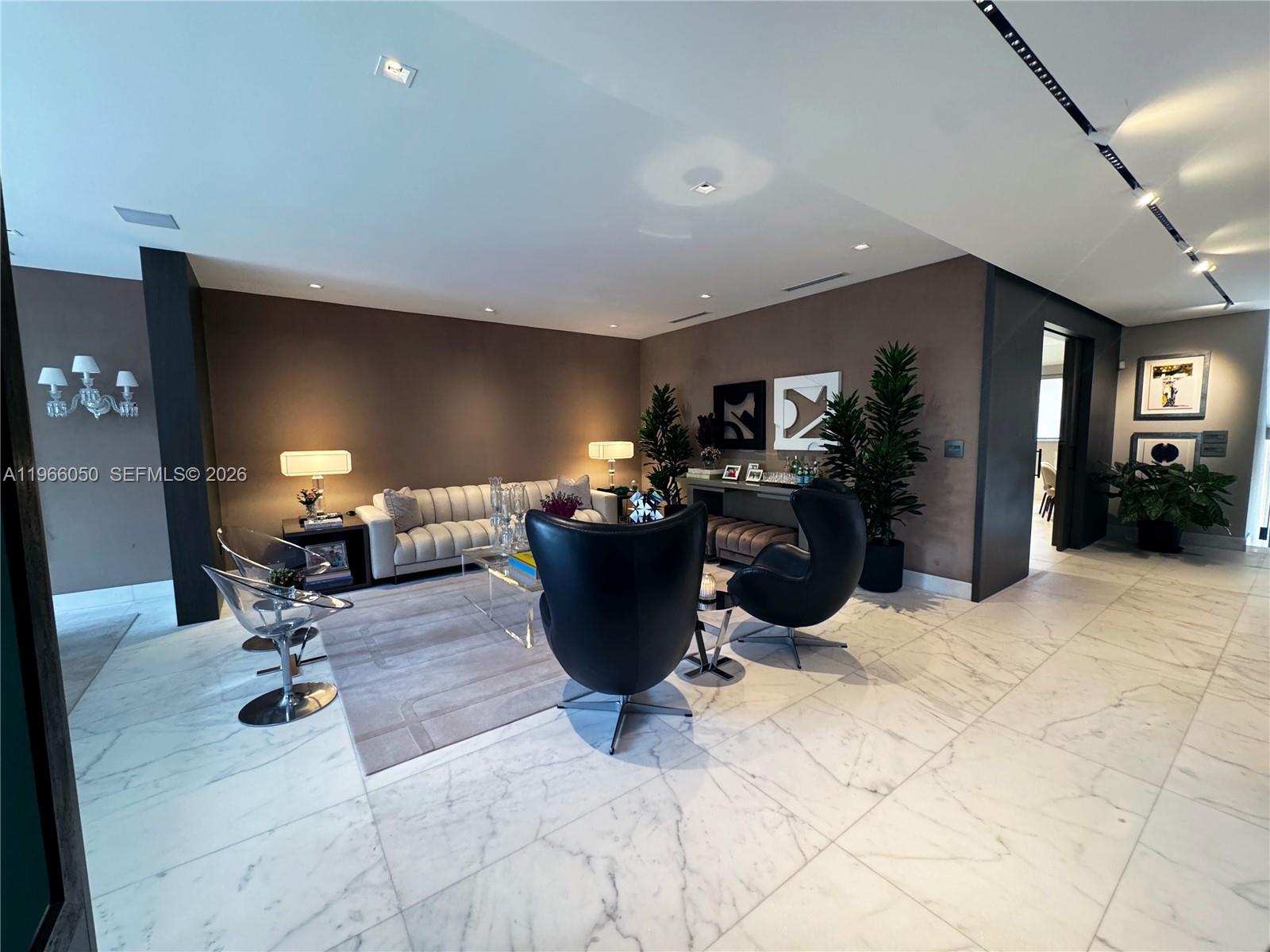 L HERMITAGE - Residential