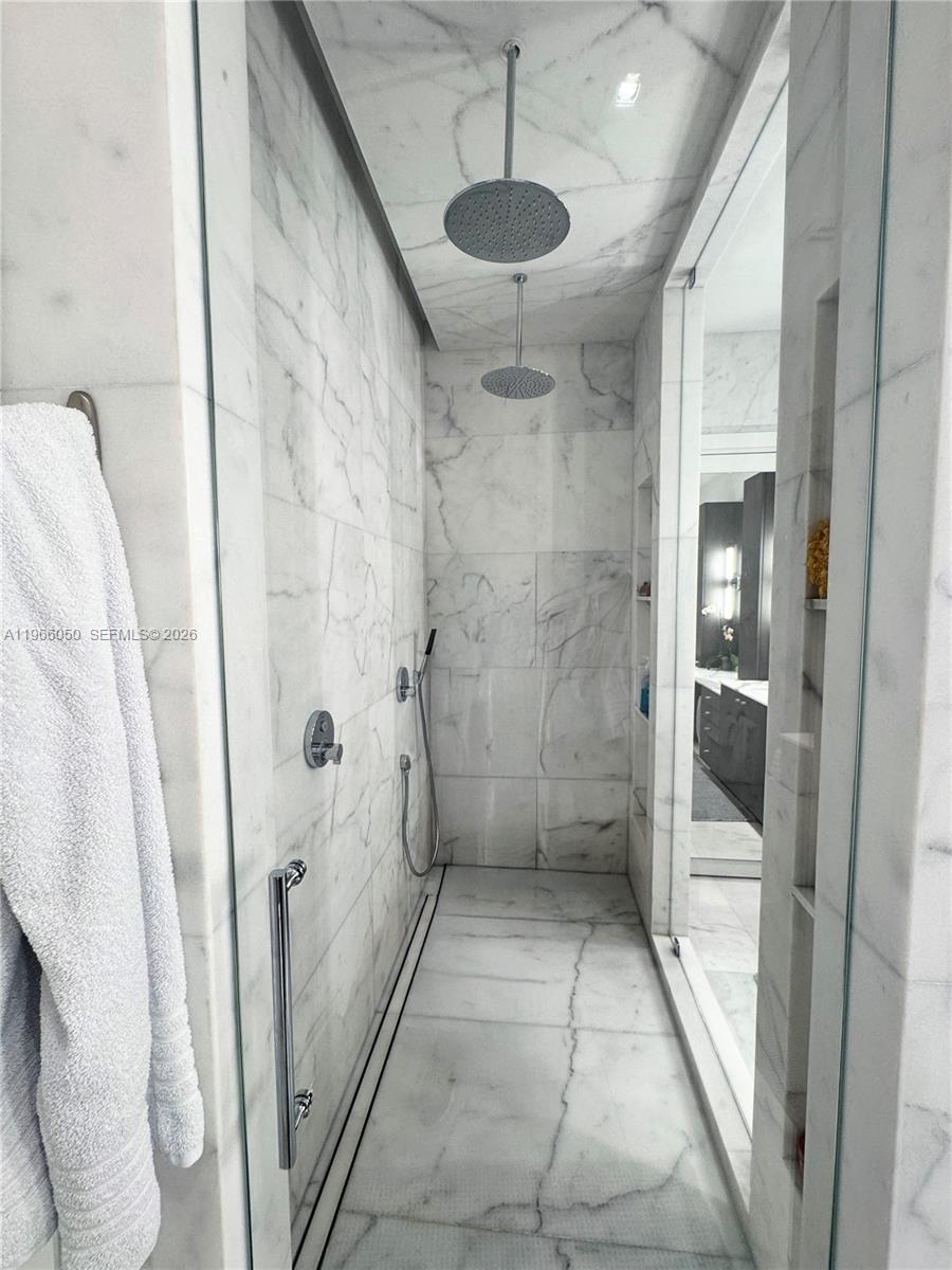 L HERMITAGE - Residential