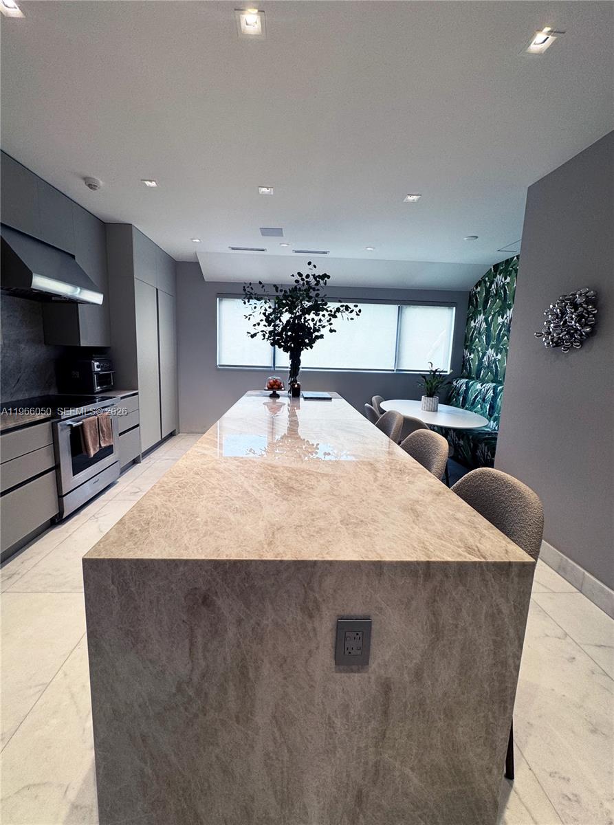 L HERMITAGE - Residential