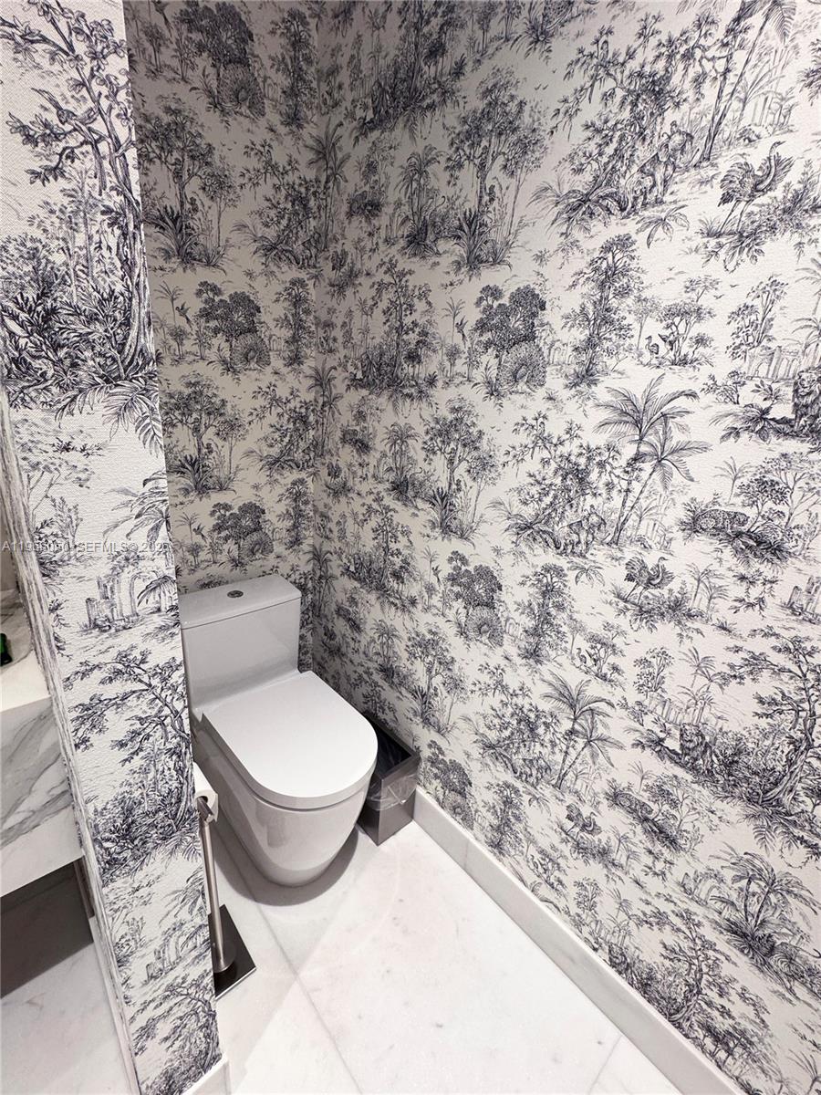 L HERMITAGE - Residential