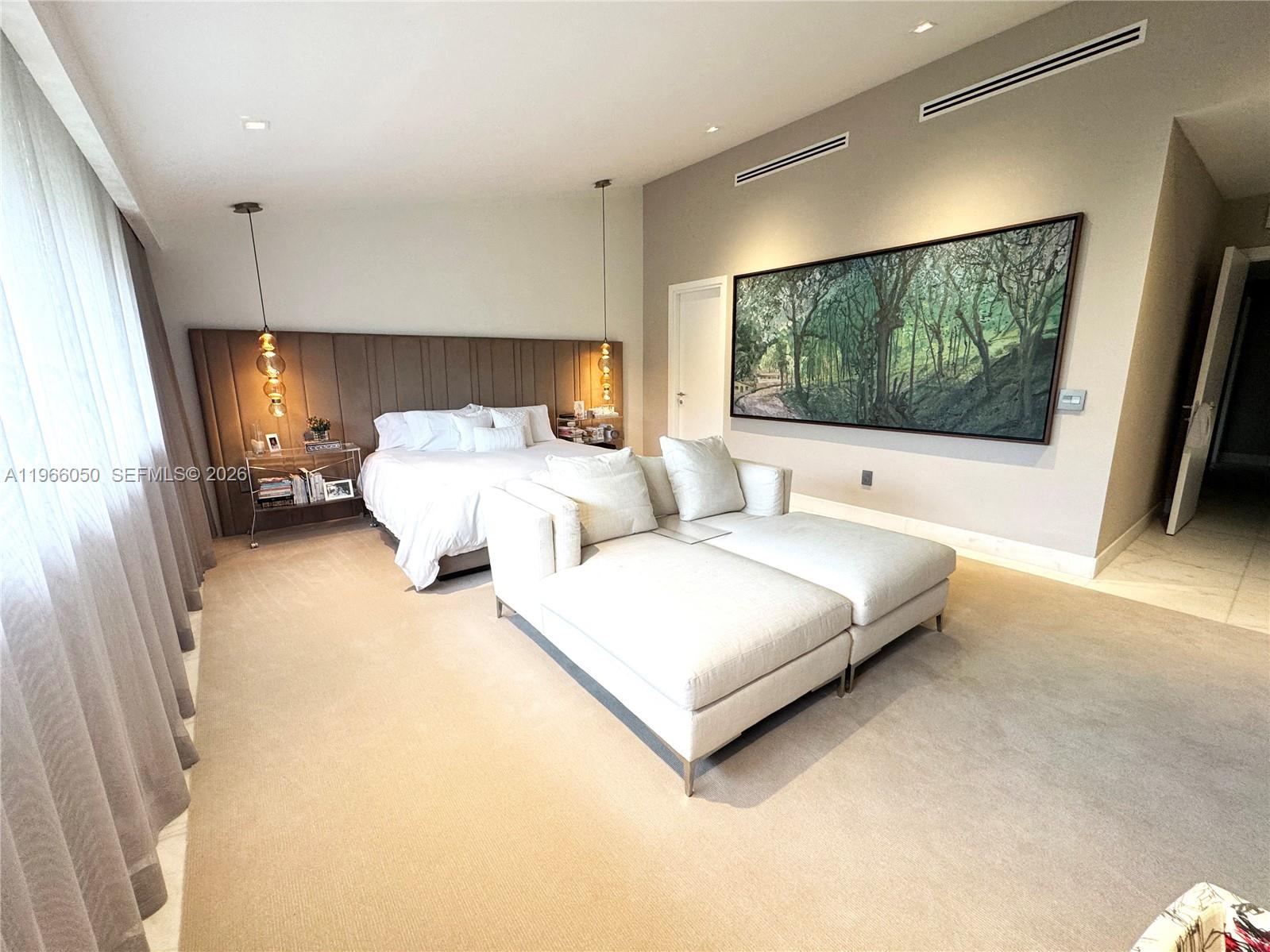 L HERMITAGE - Residential