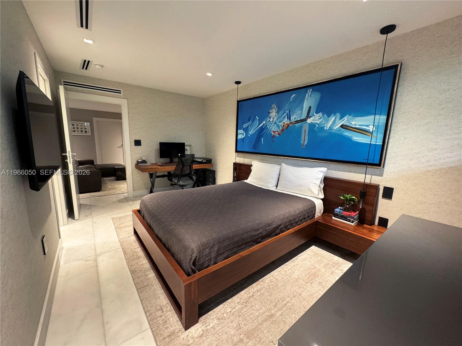 L HERMITAGE - Residential