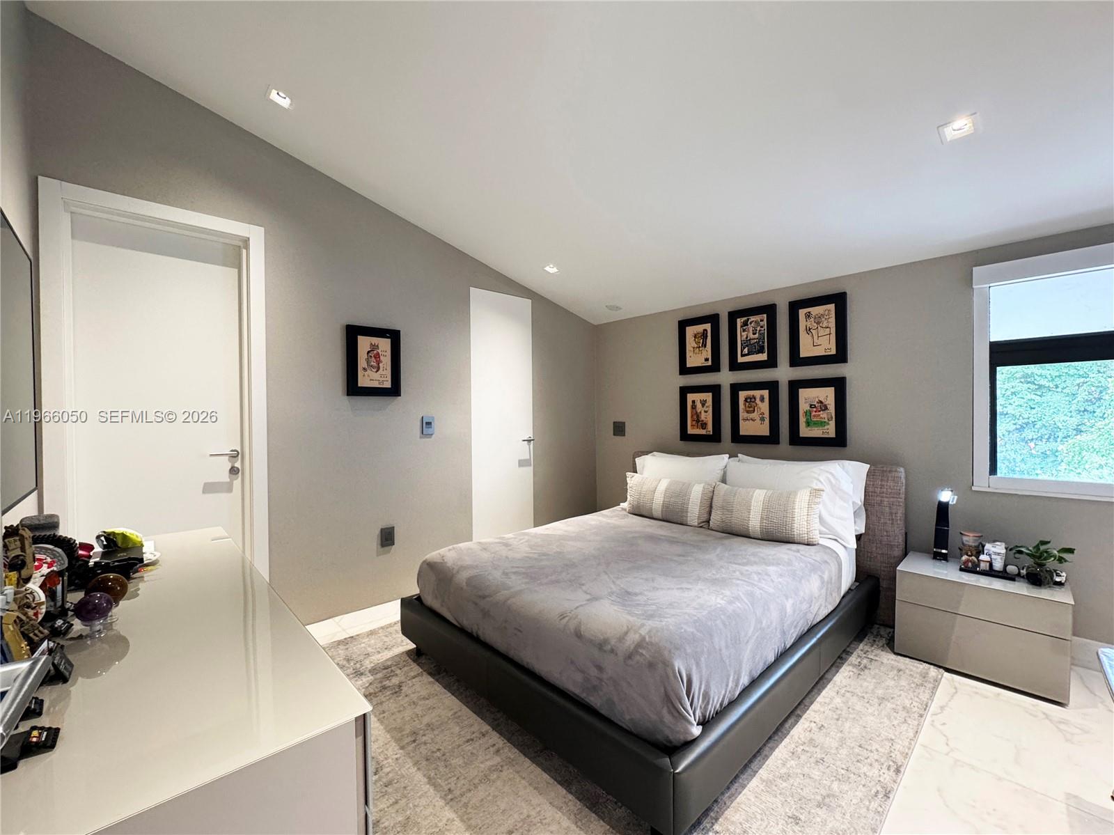 L HERMITAGE - Residential