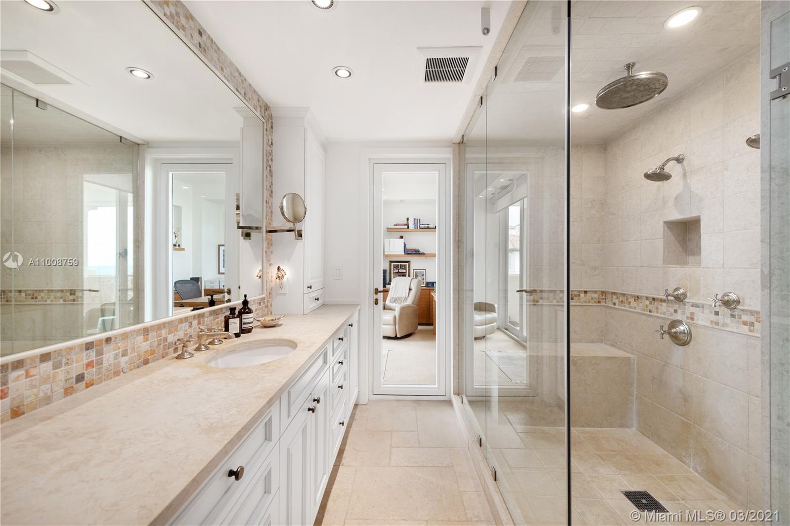 OCEANSIDE FISHER ISL COND - Residential