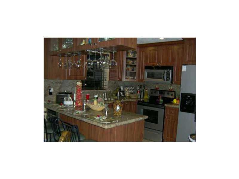 TANGERINES CONDO PH I - Residential Lease