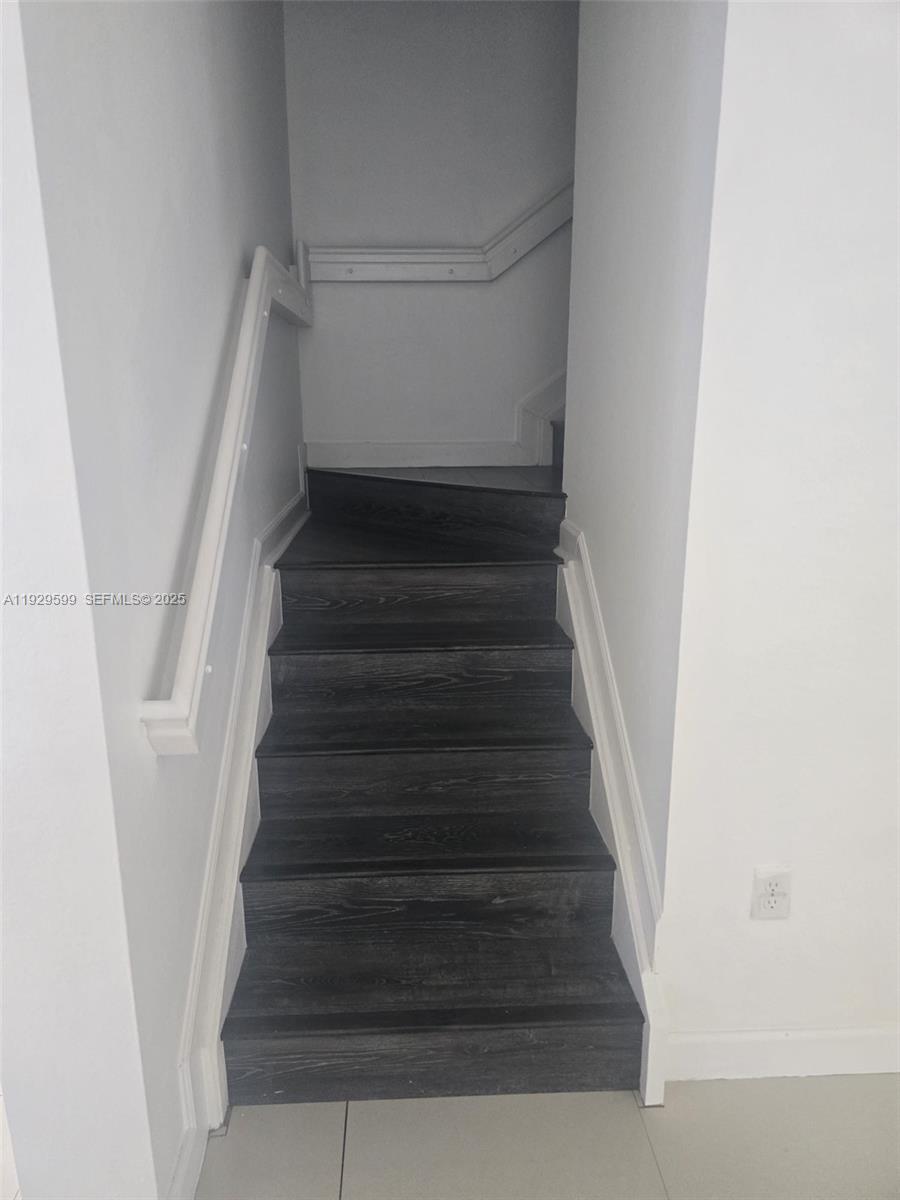 BELLAGIO - Residential Lease