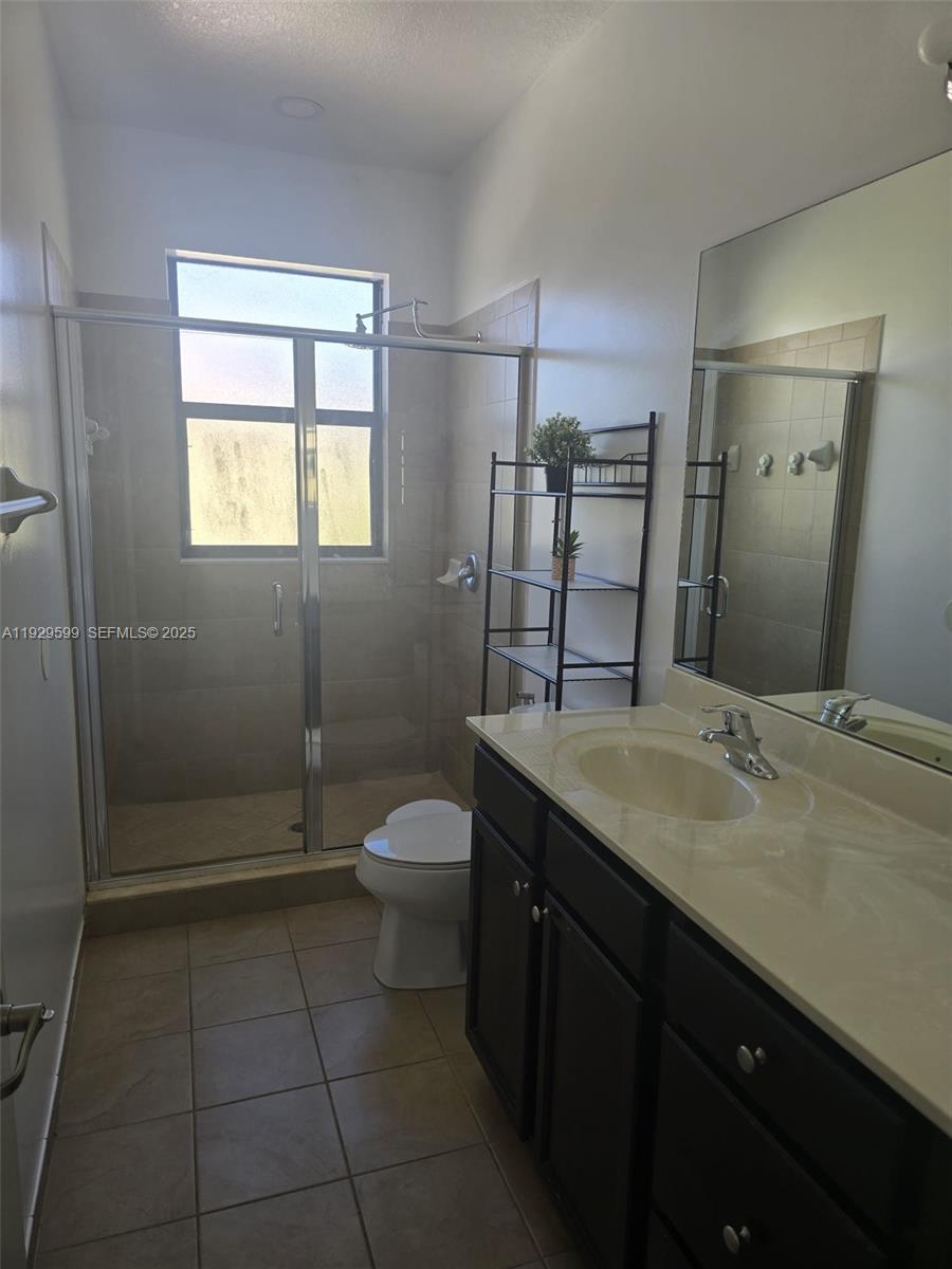 BELLAGIO - Residential Lease