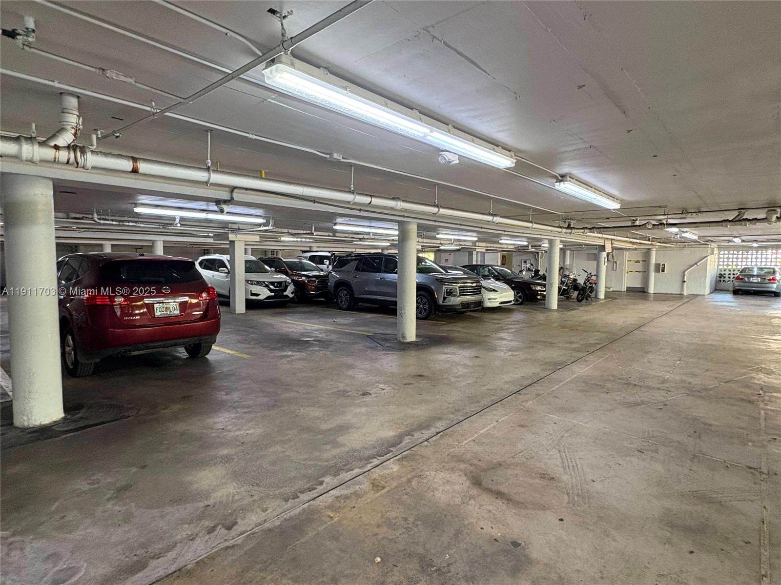 JEFFERSONIAN CONDO - Residential