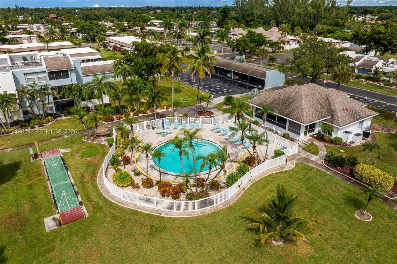 BERMUDA CLUB CONDO - Residential