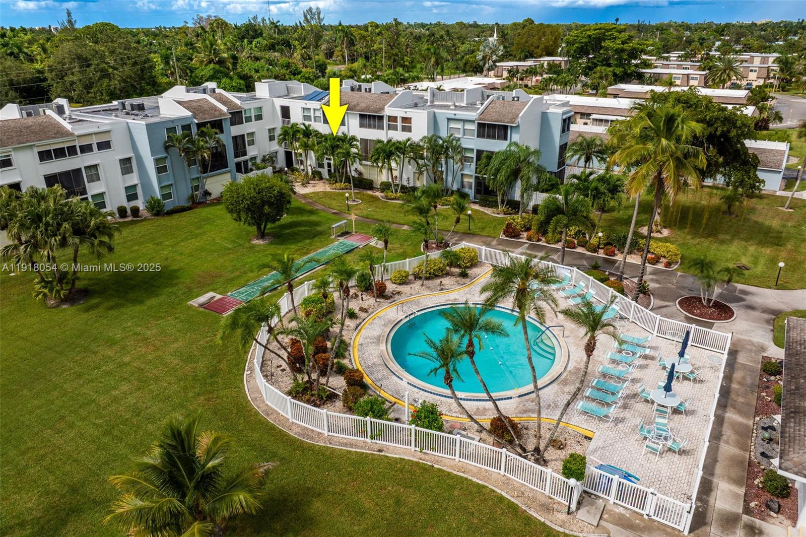 BERMUDA CLUB CONDO - Residential