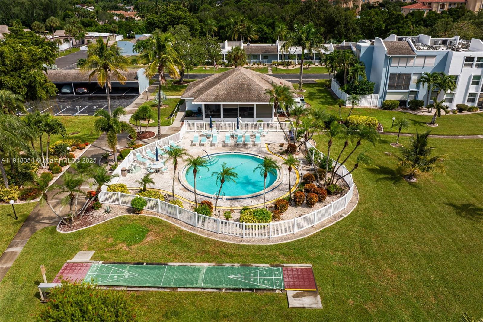 BERMUDA CLUB CONDO - Residential