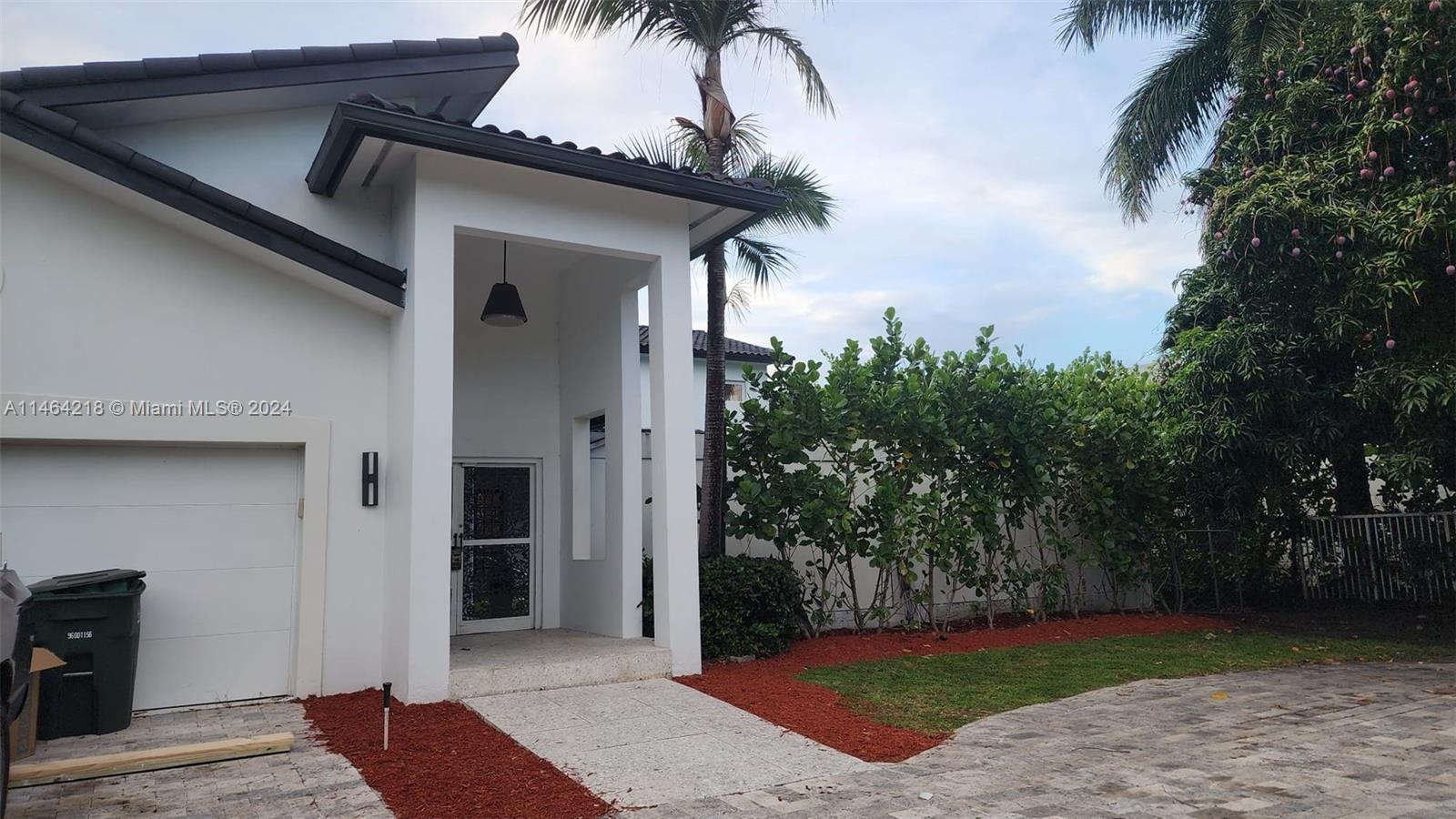 GOLDEN ISLES SEC - Residential