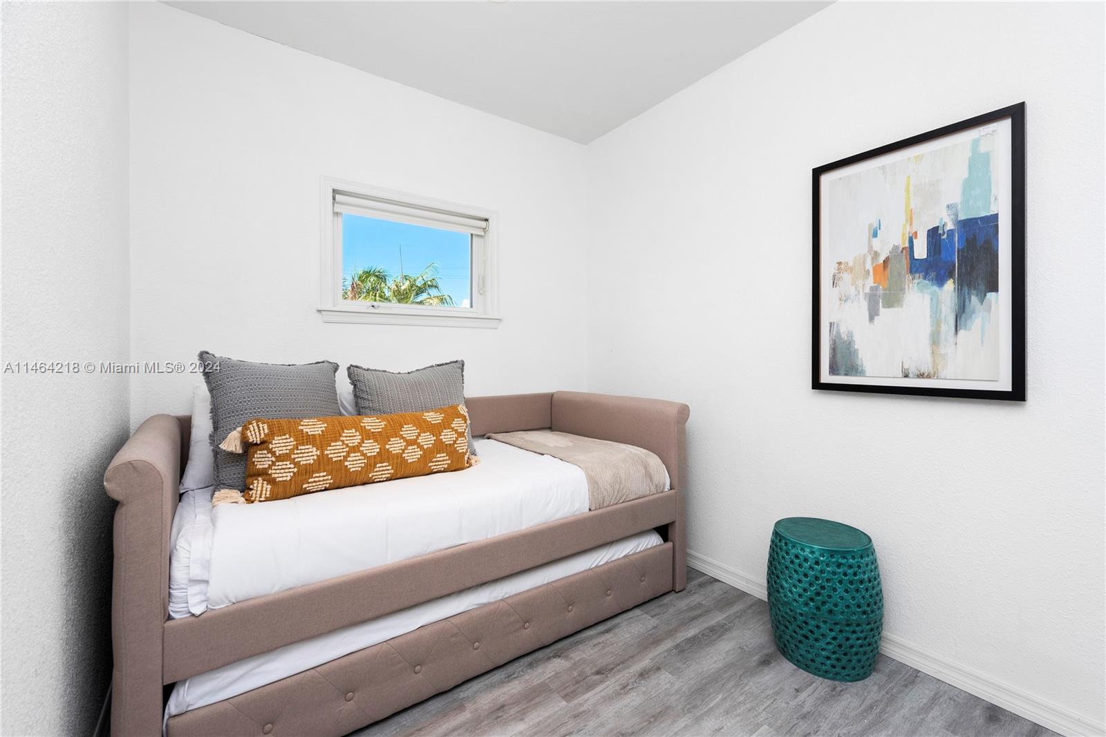 GOLDEN ISLES SEC - Residential