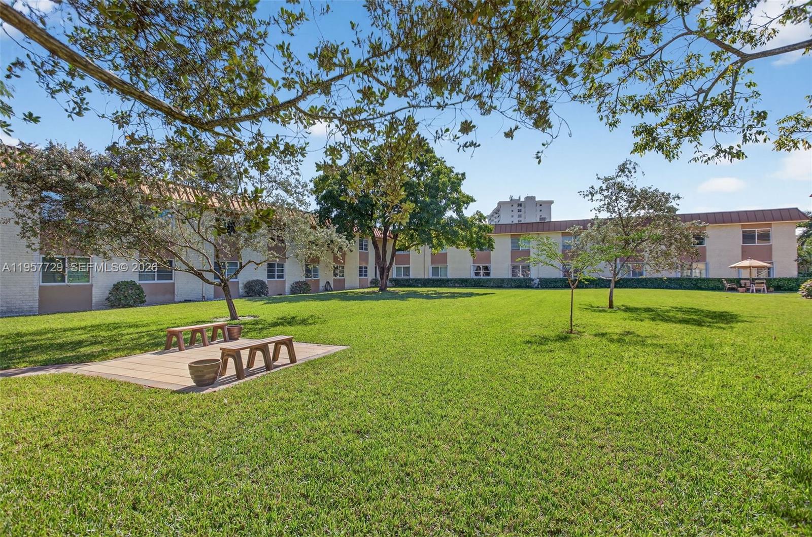 MANOR GROVE VILLAGE ONE I - Residential