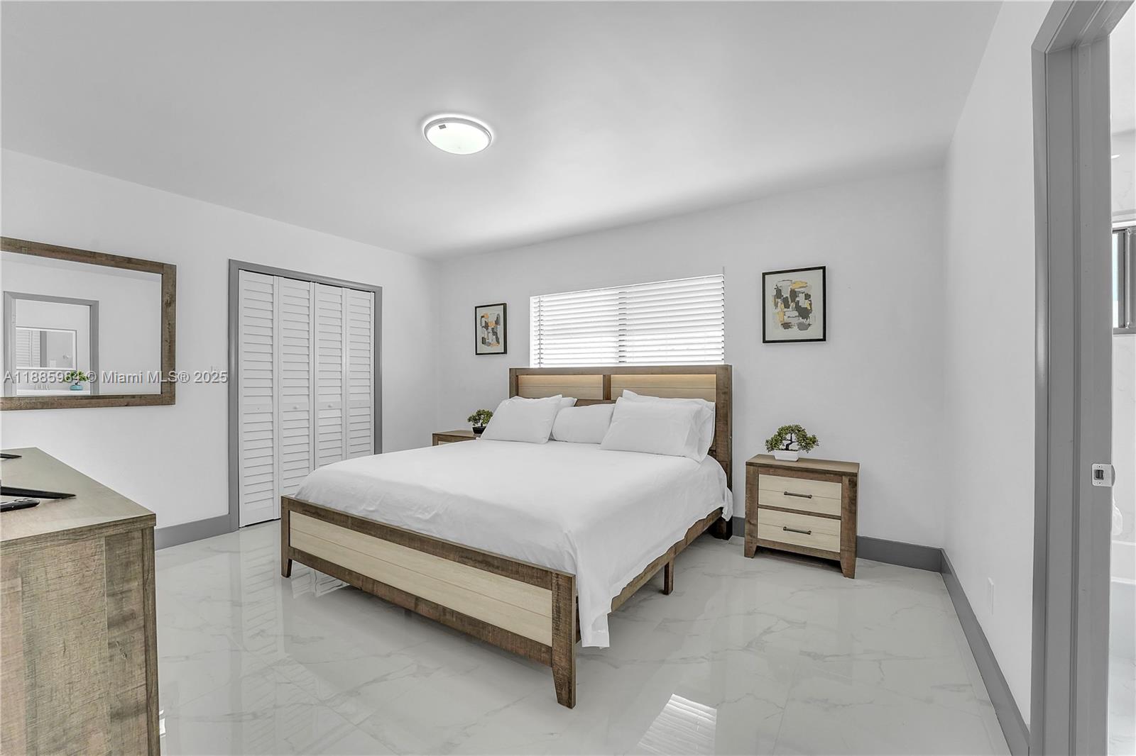 NEW LIBERIA - Residential