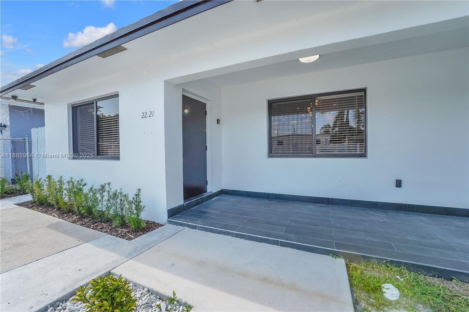 NEW LIBERIA - Residential