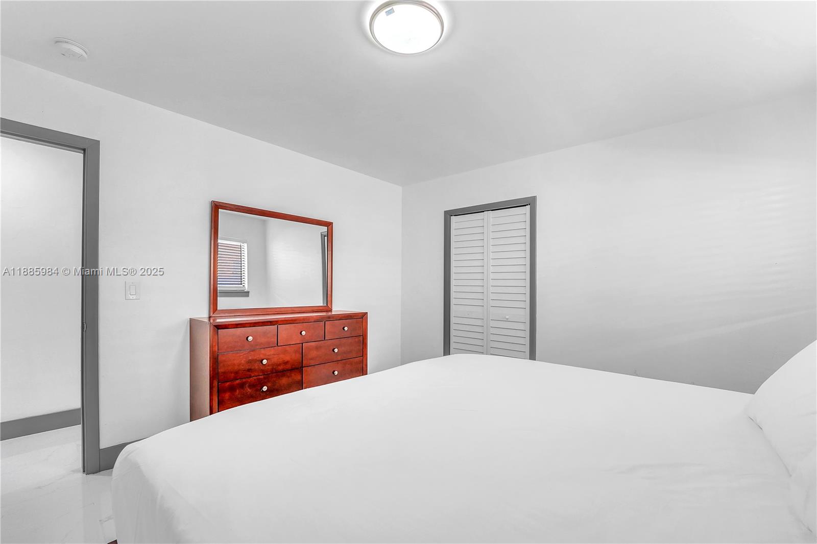 NEW LIBERIA - Residential