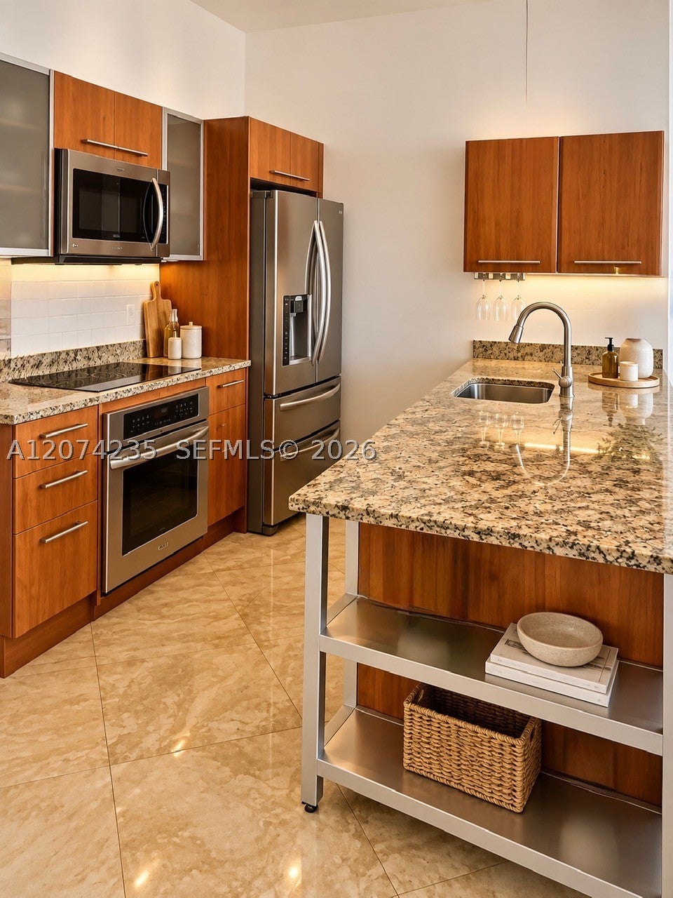185 SW 7th St 4303
