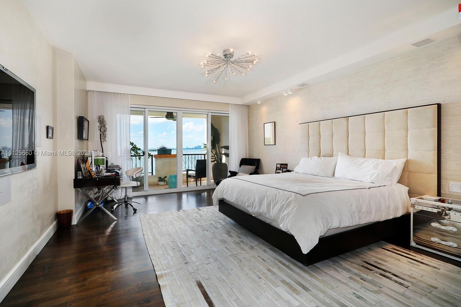 5100 BAYVIEW AT FISHER IS - Residential